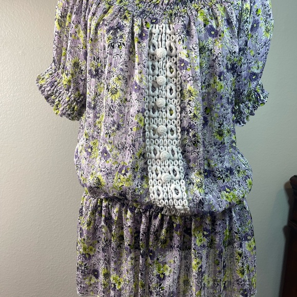 XOXO Floral Purple Smocked Puff Sleeve Blouse Off The Shoulder  Size M Women’s​ - Picture 2 of 8